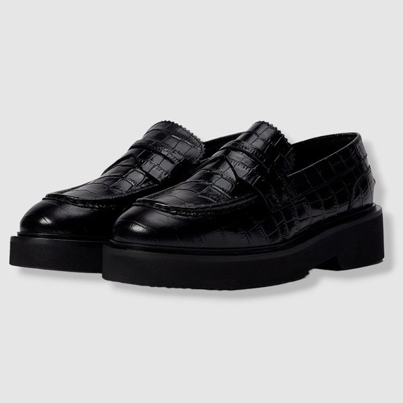 NWOB Aquatalia Marice Black Leather Embossed Crocodile Loafers